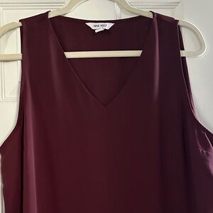 NWOT Nine West Deep Burgundy V-neck Sleeveless Blouse